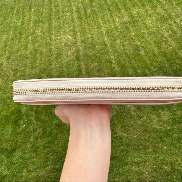 Kate Spade New York Spice Things Up Orange Blossom Lacey Wallet - Picture 3 of 10